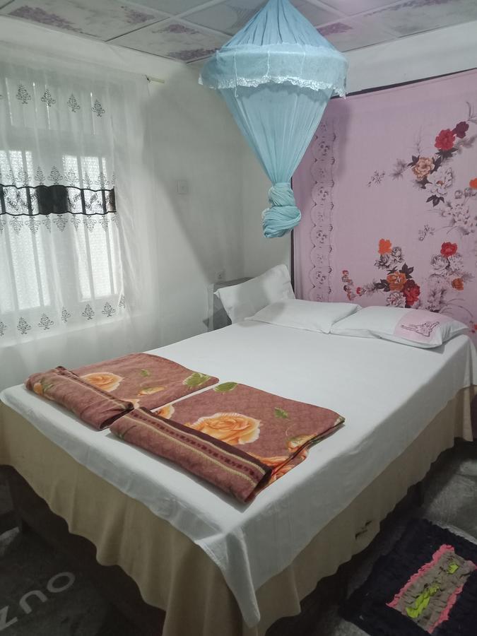 Damsen Homestay Ella Eksteriør billede